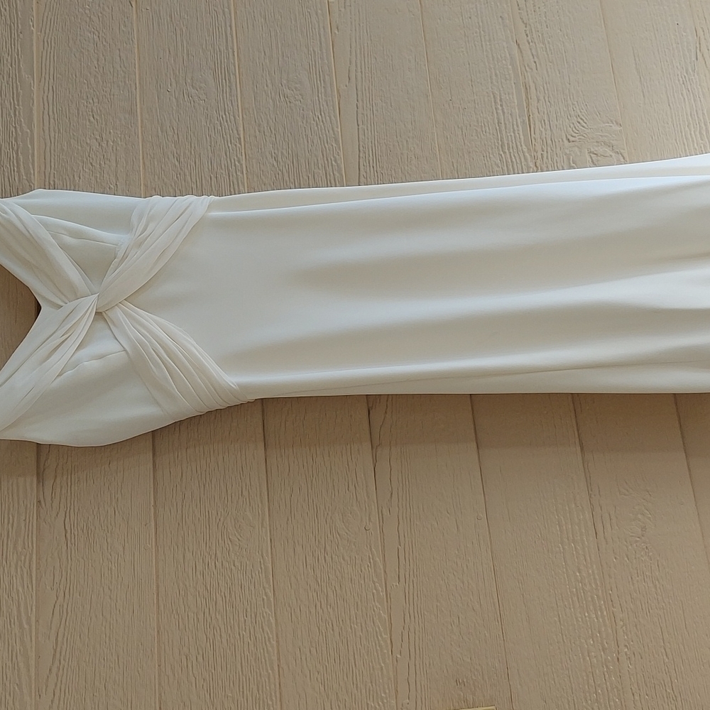 Elizabeth Fillmore size 4 white/cream Gown